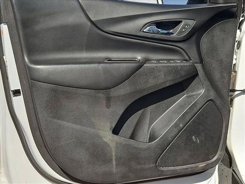 Used 2023 Chevrolet Equinox LT FWD image 10