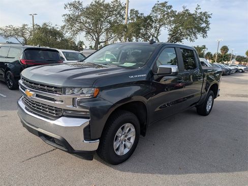 Used 2021 Chevrolet Silverado 1500 LT image 10