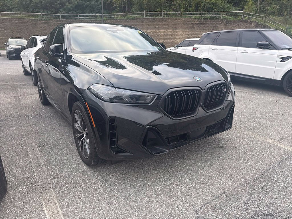 Used 2025 BMW X6 M60i AWD/4WD image 5