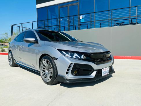 Used 2018 Honda Civic Sport image 14