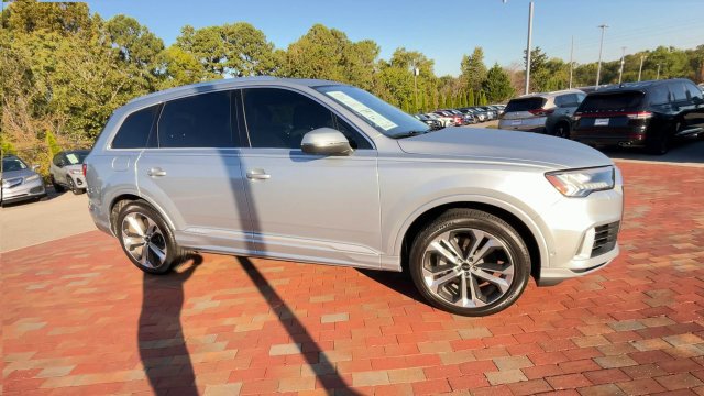 Used 2024 Audi Q7 3.0T Premium Plus AWD/4WD image 3