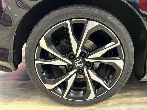 Used 2018 Honda Civic Si image 20