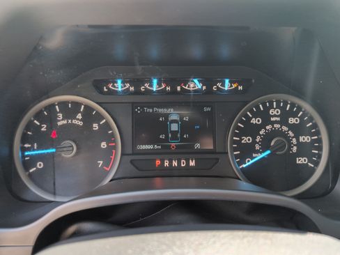 Used 2020 Ford F150 XLT w/ Equipment Group 302A Luxury AWD/4WD image 21