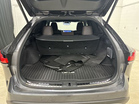 Certified 2026 Lexus RX 450h AWD w/ Convenience Package image 33