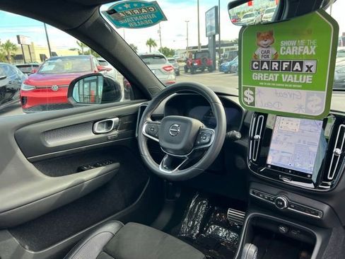 Used 2021 Volvo XC40 P8 Recharge w/ Advanced Package image 52