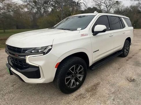 Used 2022 Chevrolet Tahoe Z71 w/ Z71 Off-Road Package image 4