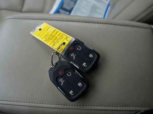 Used 2019 GMC Acadia Denali w/ Technology Package image 2