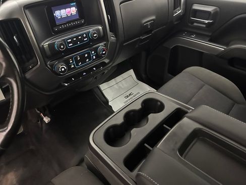 Used 2015 Chevrolet Silverado 2500 LT w/ LT Convenience Package AWD/4WD image 17