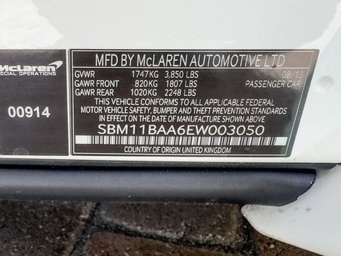 Used 2014 McLaren MP4-12C Spider RWD image 32