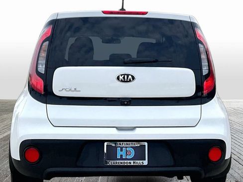 Used 2019 Kia Soul FWD image 7