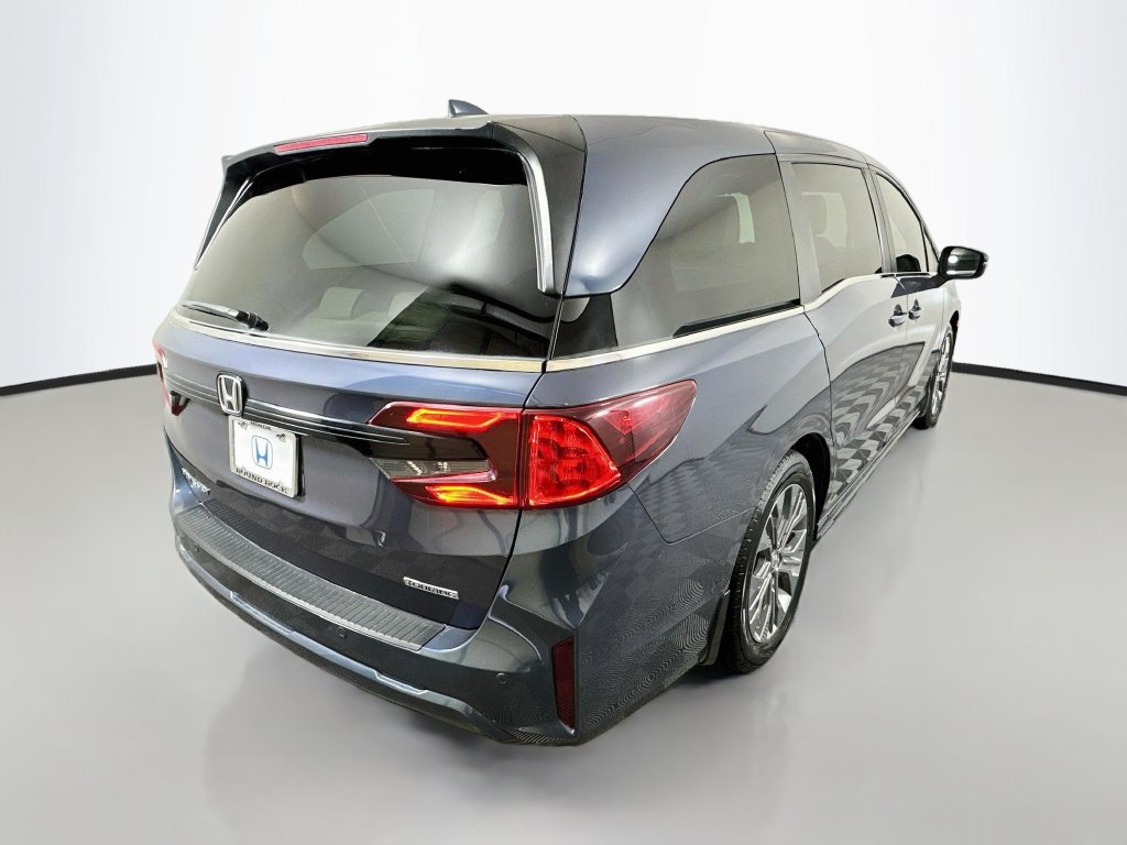 Certified 2025 Honda Odyssey Touring image 5