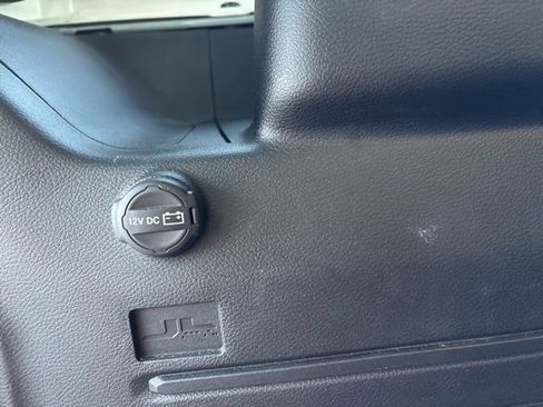 Used 2024 Jeep Wrangler Sport S image 35