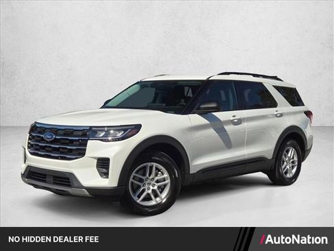 New 2026 Ford Explorer Active RWD image 1