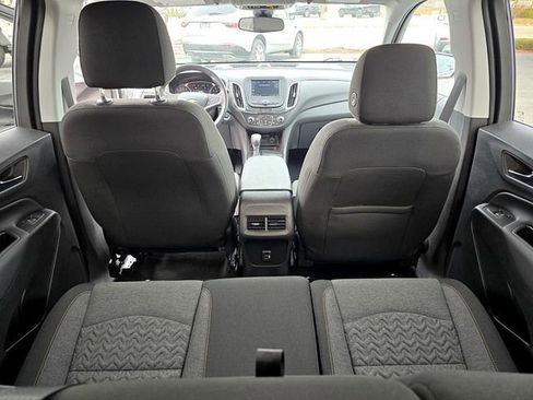 Used 2022 Chevrolet Equinox LT image 23