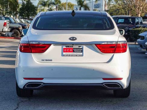 Used 2017 Kia K900 Luxury image 5