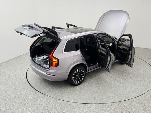 New 2026 Volvo XC90 T8 Plus w/ Protection Package AWD/4WD image 40