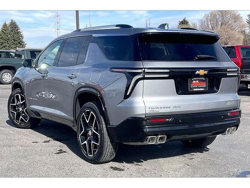 Used 2026 Chevrolet Traverse High Country image 13
