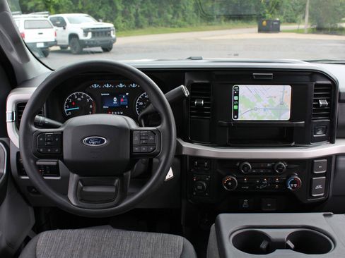 Used 2025 Ford F350 XLT AWD/4WD image 30