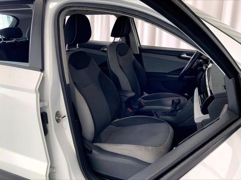Used 2023 Volkswagen Taos S FWD image 16