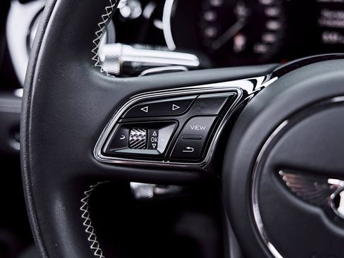 Used 2023 Bentley Flying Spur S V8 AWD/4WD image 62
