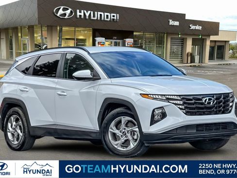 Used 2024 Hyundai Tucson SEL FWD image 1