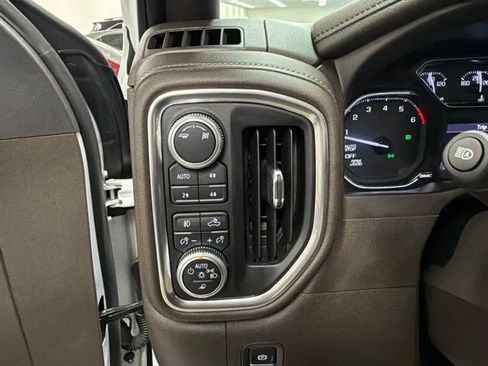 Used 2019 GMC Sierra 1500 SLT AWD/4WD image 28
