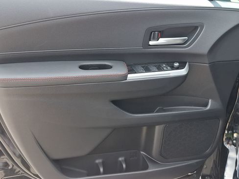 New 2026 Toyota Sienna Platinum AWD/4WD image 11