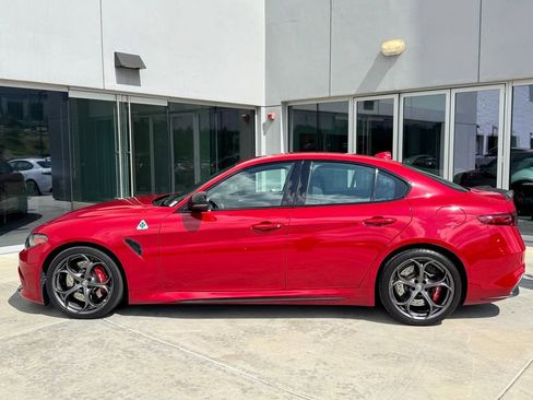 Used 2022 Alfa Romeo Giulia Quadrifoglio w/ Active Assist Plus Package image 5
