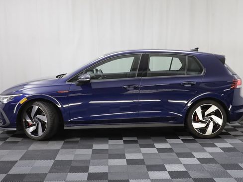 Used 2022 Volkswagen GTI SE FWD image 4