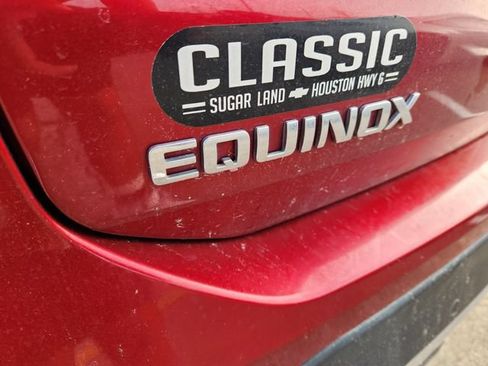 Used 2022 Chevrolet Equinox LT FWD image 9