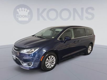 Used 2019 Chrysler Pacifica Touring Plus