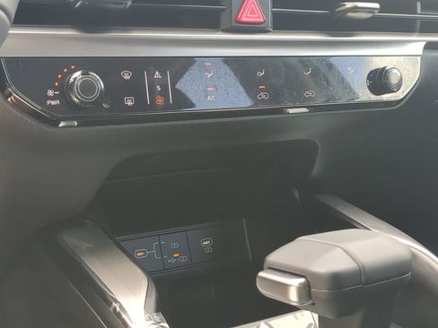 New 2026 Kia Sorento LX image 19