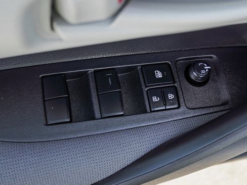 Certified 2025 Toyota Corolla LE image 19