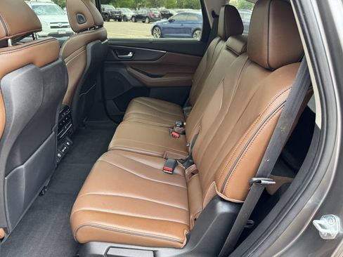 Used 2022 Acura MDX SH-AWD w/ Advance Package image 29