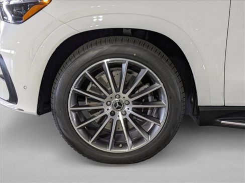 New 2026 Mercedes-Benz GLE 580 GLE 580 image 10