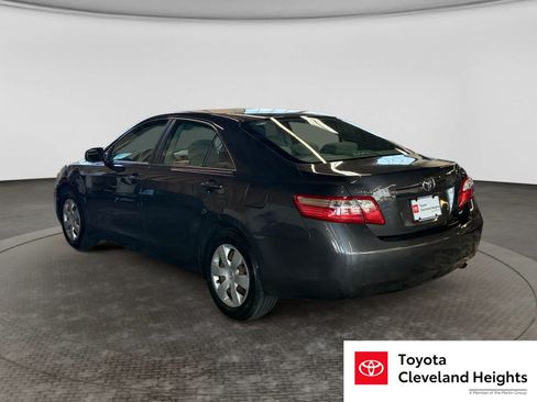 Used 2009 Toyota Camry LE FWD image 7