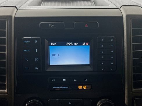 Used 2022 Ford F250 XL w/ Power Equipment Group image 17