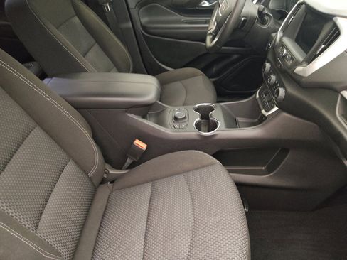 Used 2023 GMC Terrain SLE w/ Driver Convenience Package FWD image 21