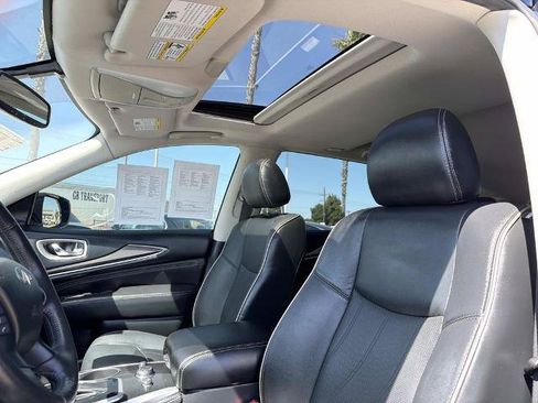 Used 2020 INFINITI QX60 Luxe w/ Essential Package FWD image 28