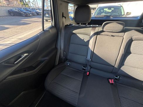 Used 2025 Chevrolet Equinox LT image 39