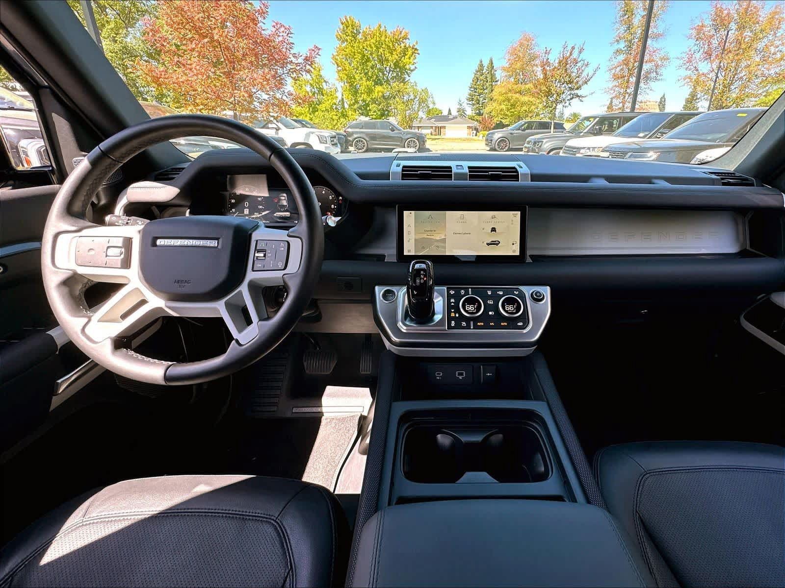 Used 2024 Land Rover Defender 110 S AWD/4WD image 15