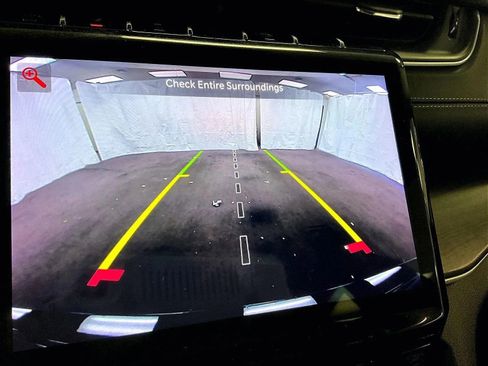 Used 2023 Jeep Grand Cherokee Limited image 20