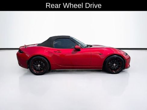 Used 2016 MAZDA MX-5 Miata Grand Touring RWD image 10