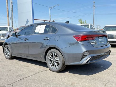 Used 2024 Kia Forte LXS w/ LXS Technology Package FWD image 5