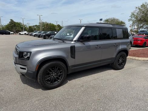 Used 2020 Land Rover Defender 110 S image 11