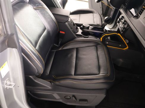 Used 2021 Ford Bronco Badlands AWD/4WD image 14