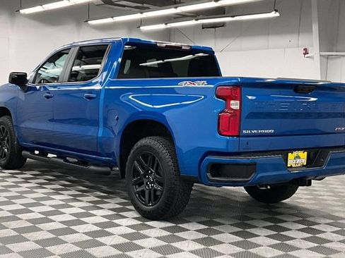 Used 2024 Chevrolet Silverado 1500 RST w/ Protection Package AWD/4WD image 2