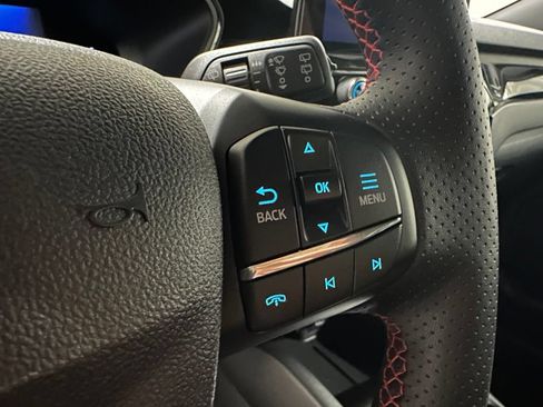 Used 2025 Ford Escape ST-Line FWD image 21