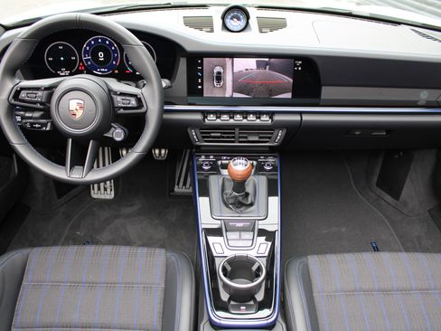 Certified 2025 Porsche 911 Carrera T image 23