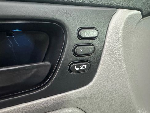 Used 2024 Honda Odyssey EX-L image 43